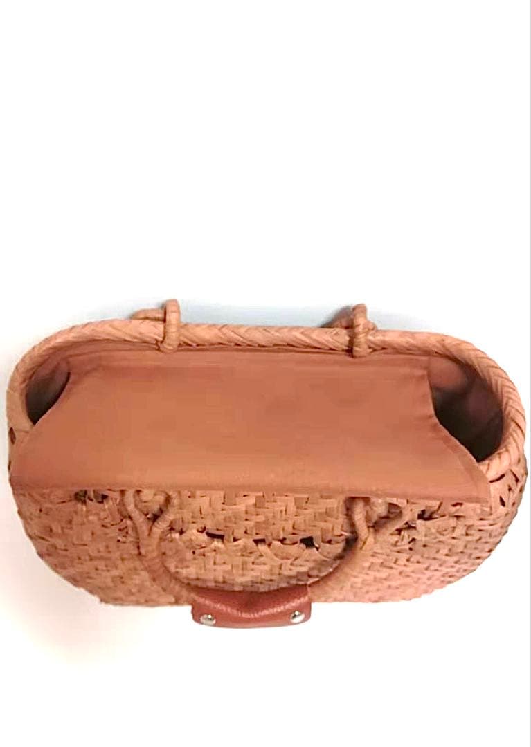 山葡萄バッグ楕円一段バラ