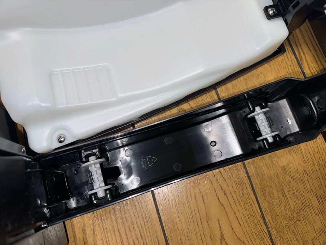 シャープ 除加湿空気清浄機 KC-HD70 プラズマクラスター 衣類乾燥除湿機