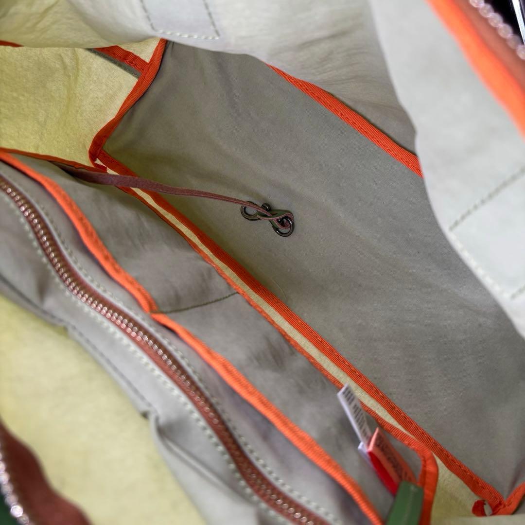 【良品】ロベルタピエリ　トートバッグ　黄緑　ナイロン　レザー　肩掛け　大容量