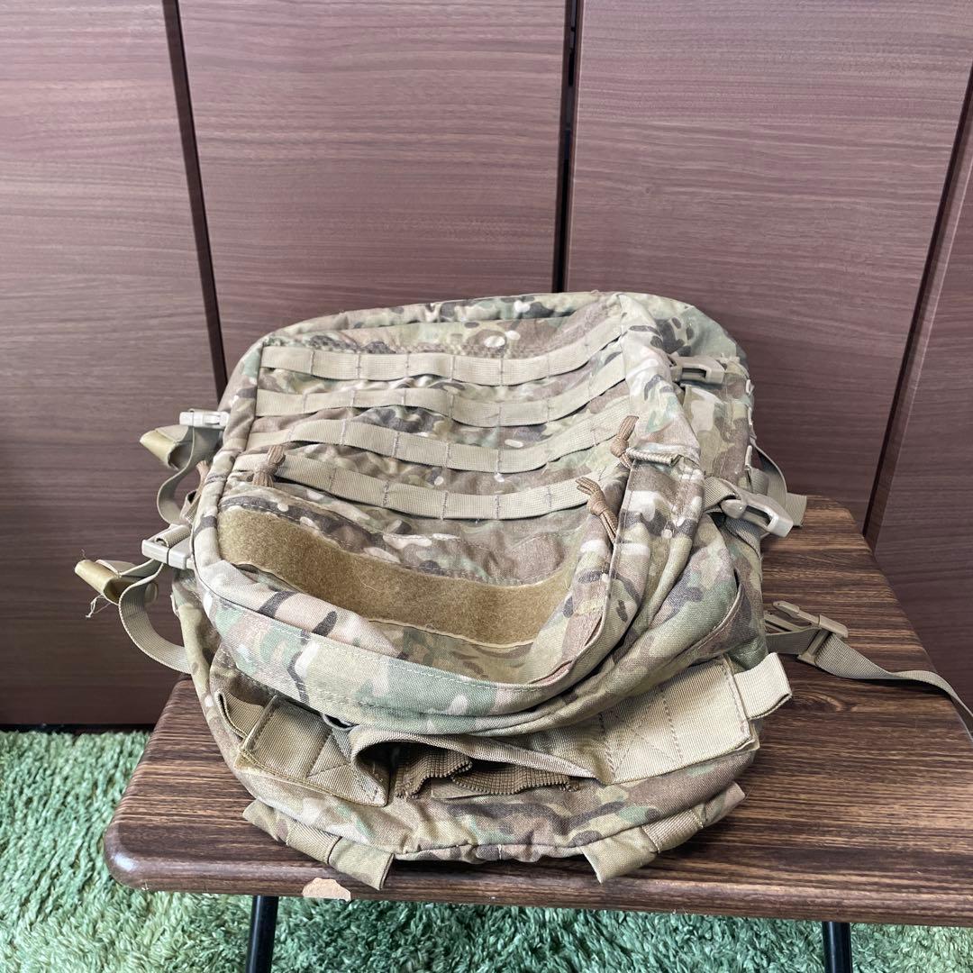 中型マルチカムバックパック MOLLEウェビング付き