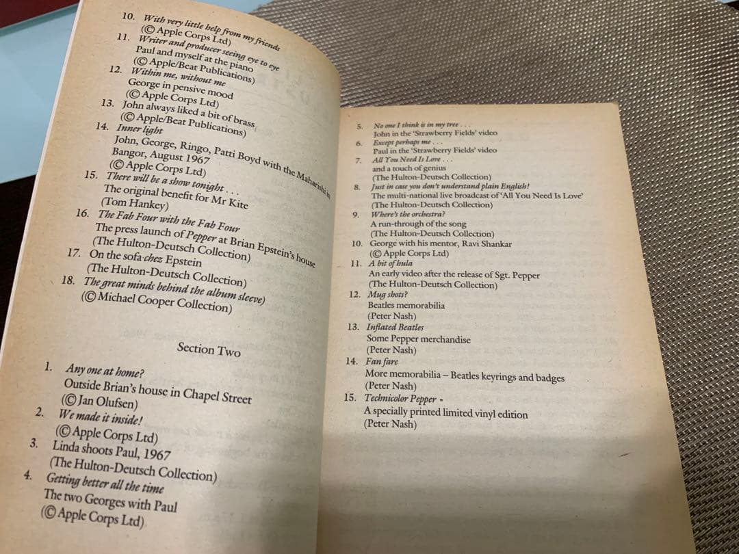 洋書 SUMMER OF LOVE: THE MAKING OF SGT PEPPER