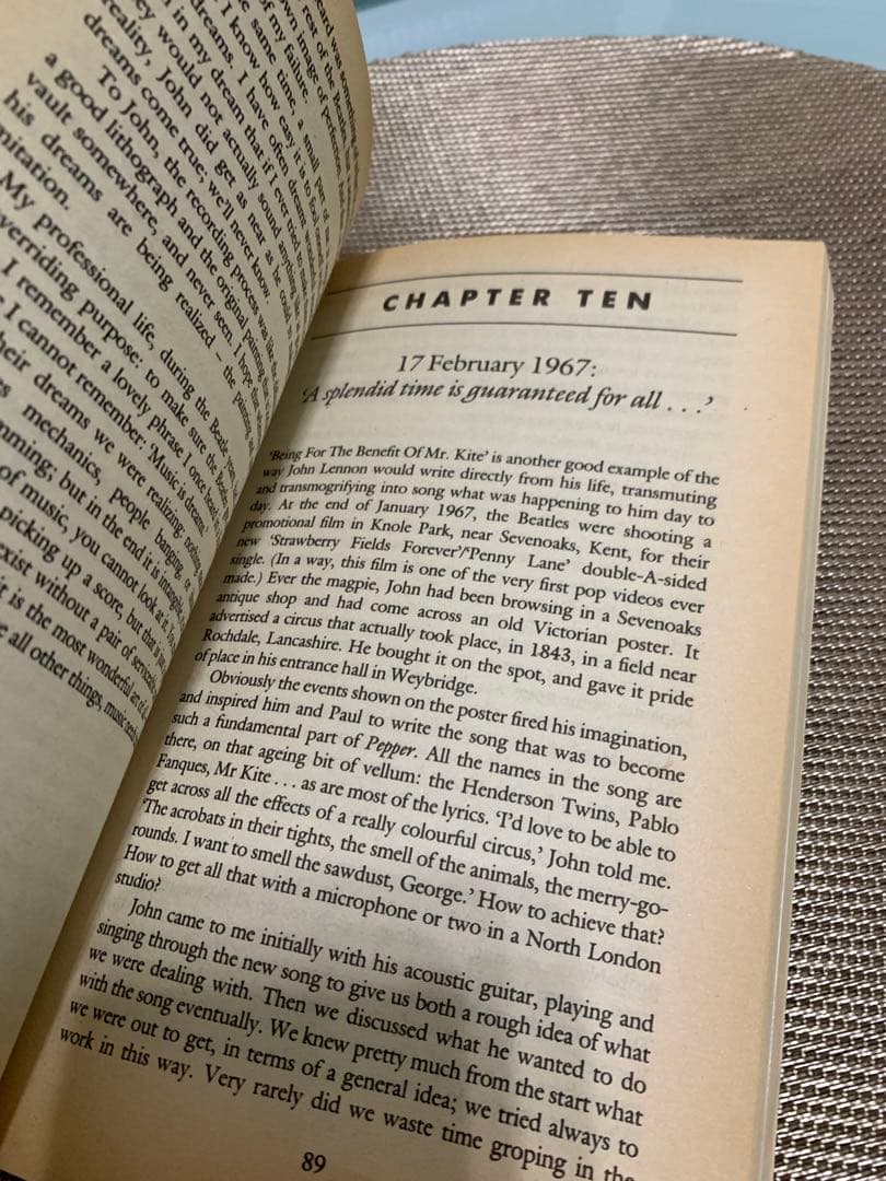 洋書 SUMMER OF LOVE: THE MAKING OF SGT PEPPER