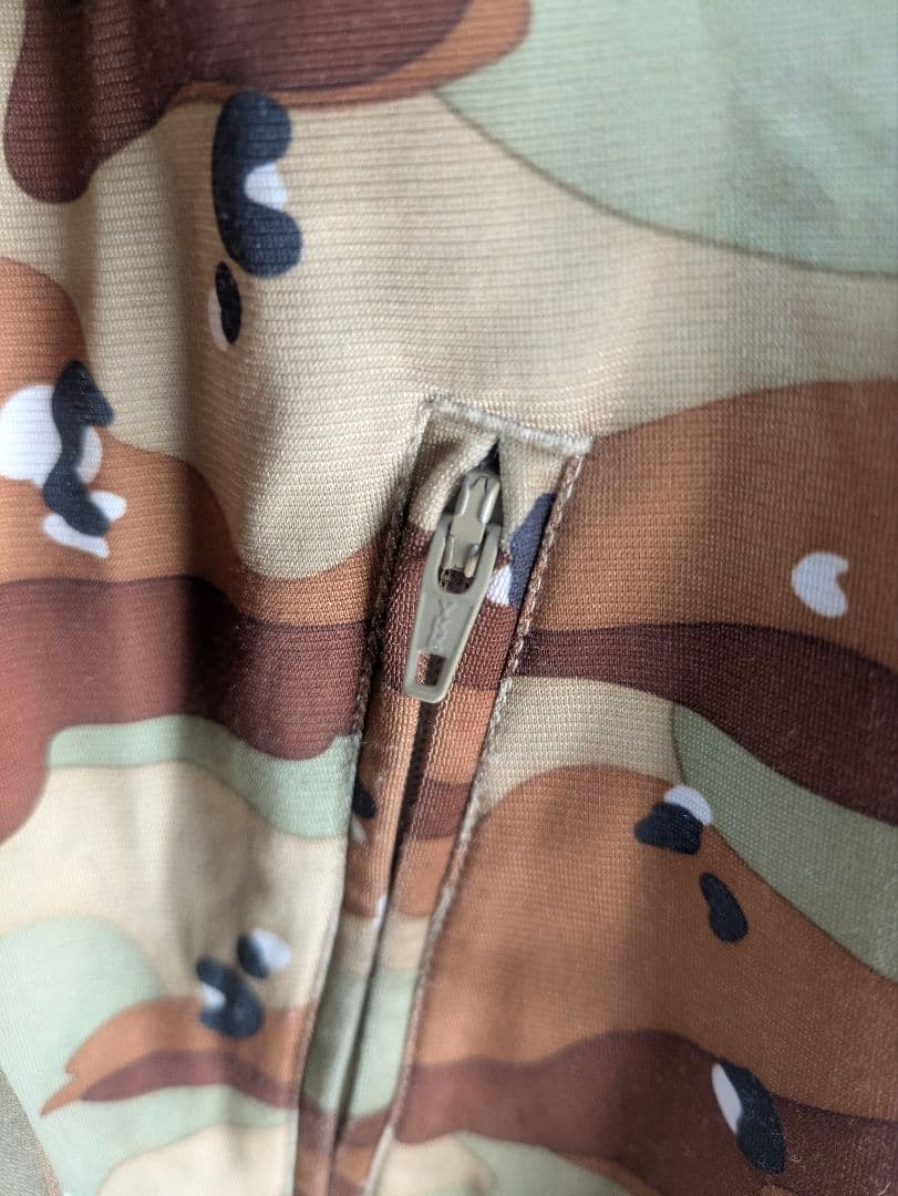 adidas カモフラージュ ジャージ トラックジャケット　Ｌ