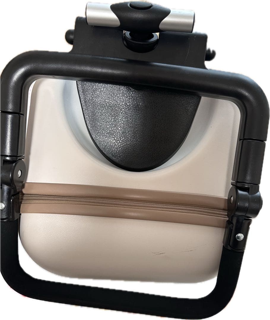 乗れるキャリーケース