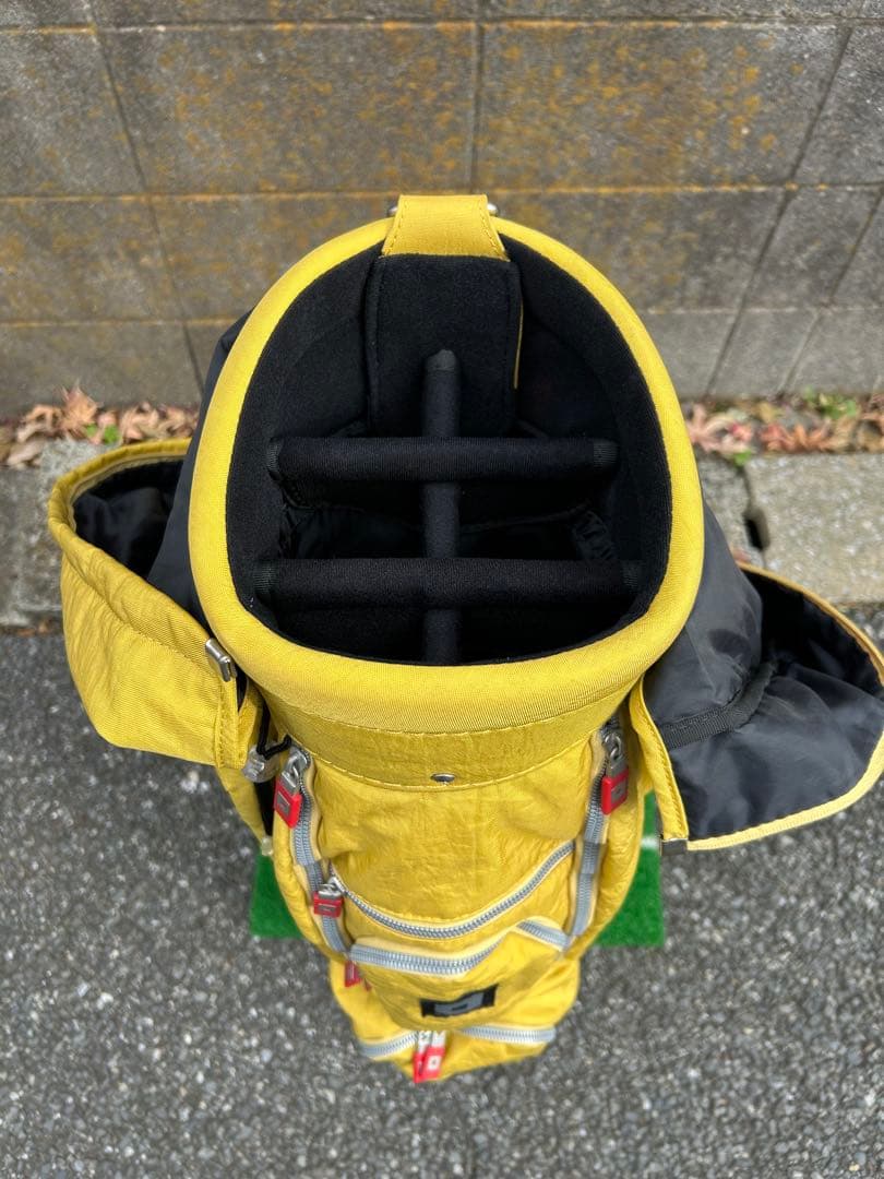 美品　オノフ　キャディーバッグ　USED