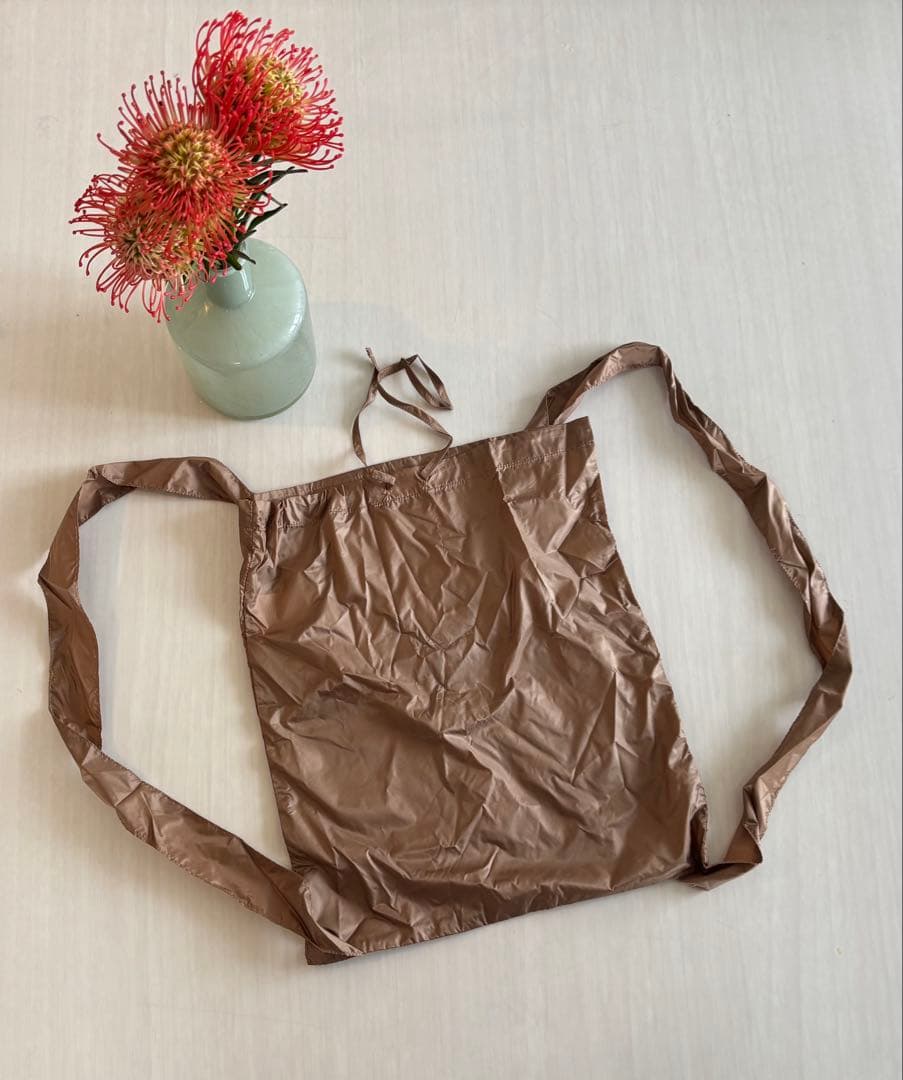 マックスマーラ　ベージュ キルティング ノースリーブ ダウンベスト