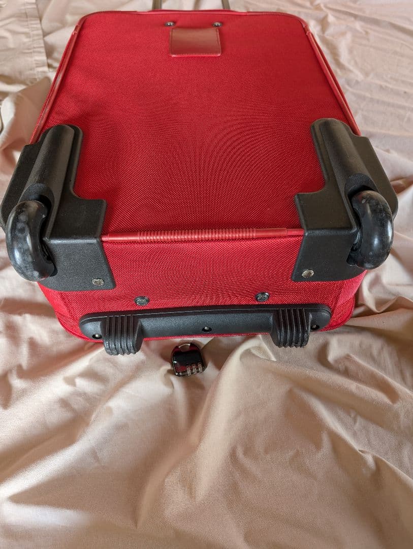 ✴︎ロンシャン キャリーケース✴︎レッド✴︎美品　キャリーバッグ＊スーツケース