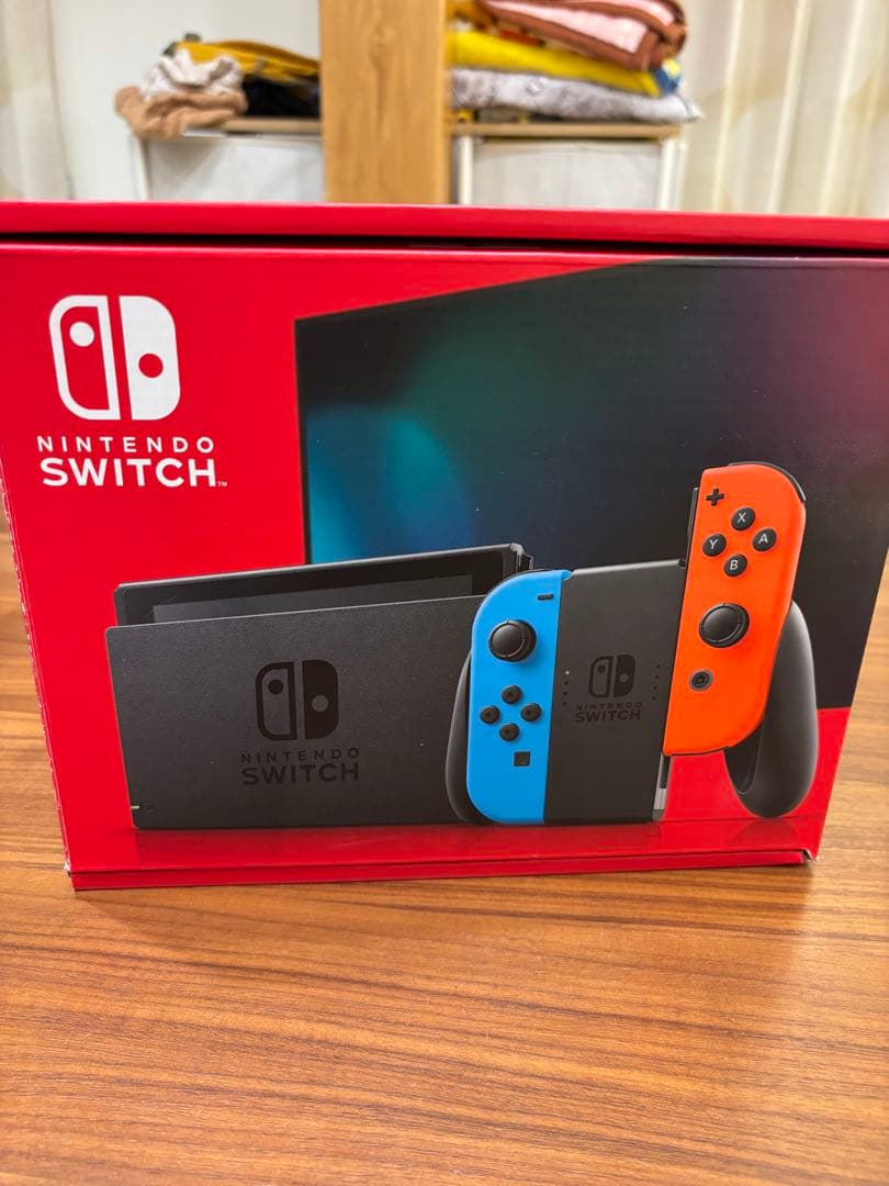 Nintendo Switch 本体 ネオンブルー、ネオンレッド
