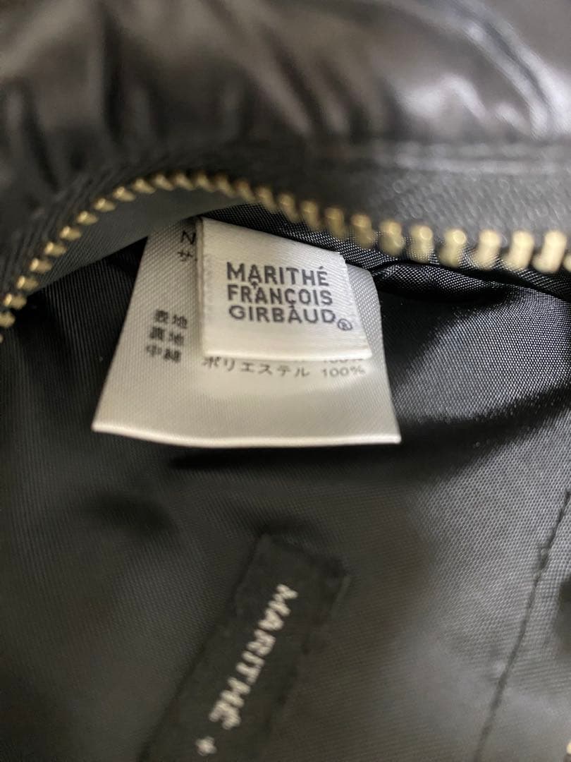 マリテフランソワジルボー　パフデザイン 黒 ショルダーバッグ