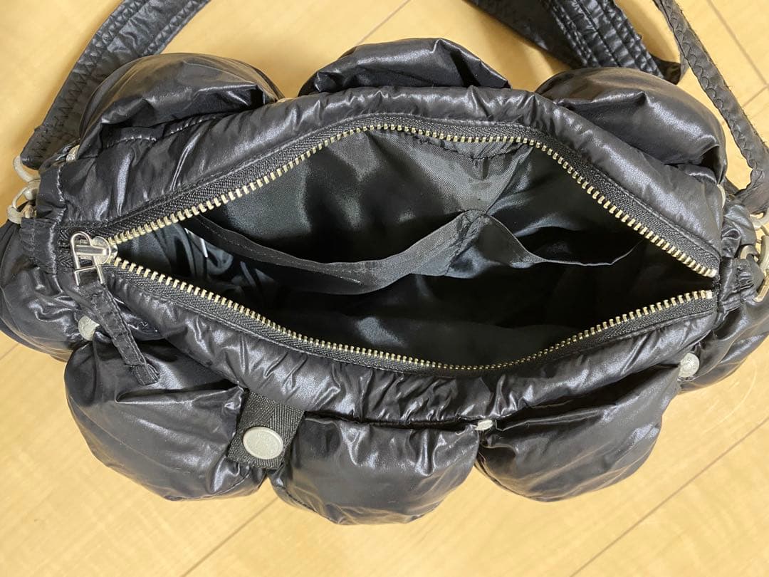 マリテフランソワジルボー　パフデザイン 黒 ショルダーバッグ