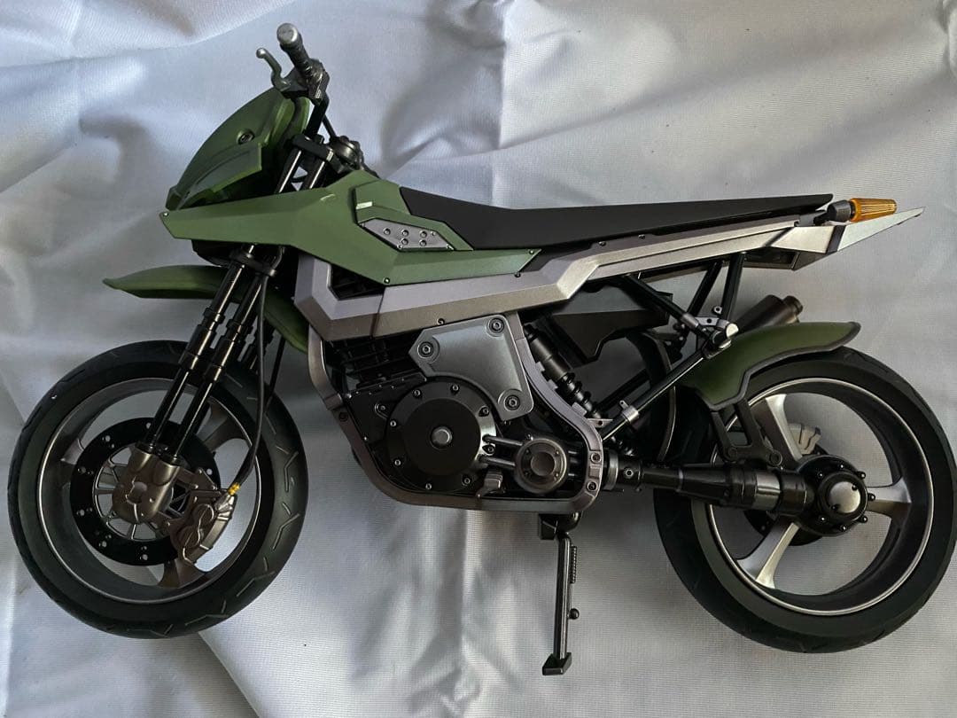 ファイナルファンタジー　ジェシー&バイクSET