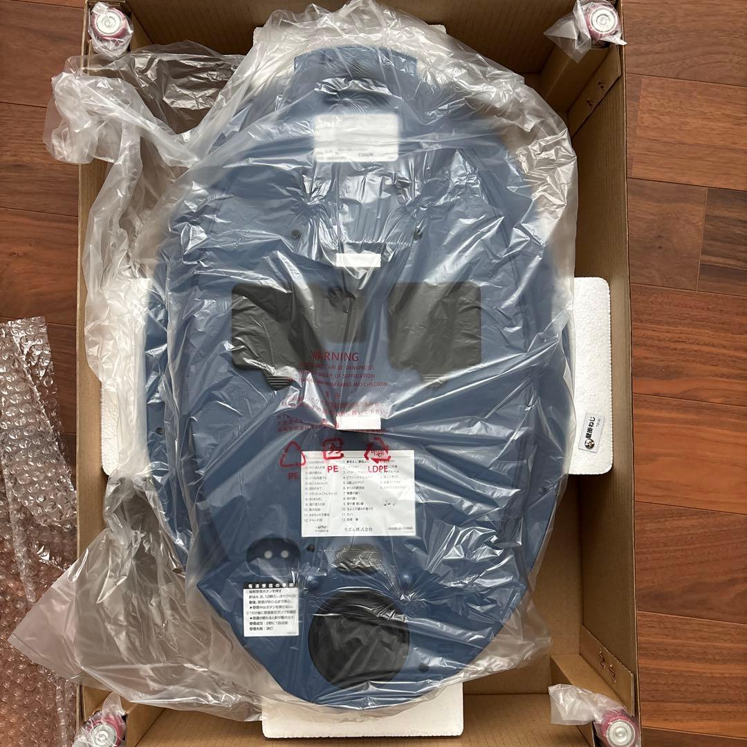 リズム　Small World 高音質掛時計 30曲