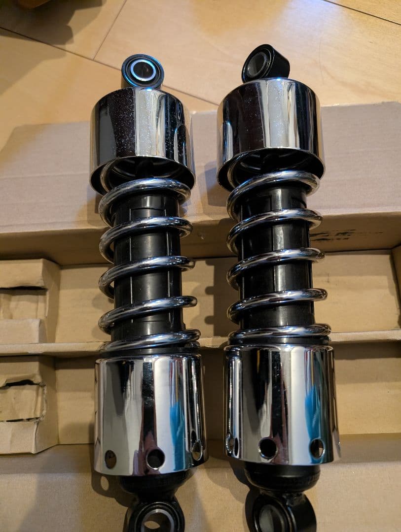 デイトナ　SR400 ダウンサスペンション