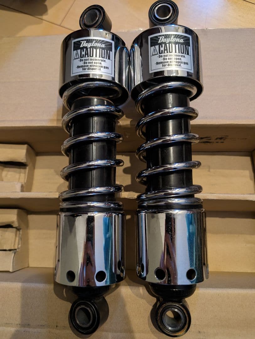 デイトナ　SR400 ダウンサスペンション