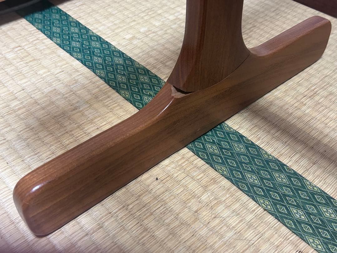 ヴィンテージ家具 G-PLAN ガラス&タイルトップのコーヒーテーブル