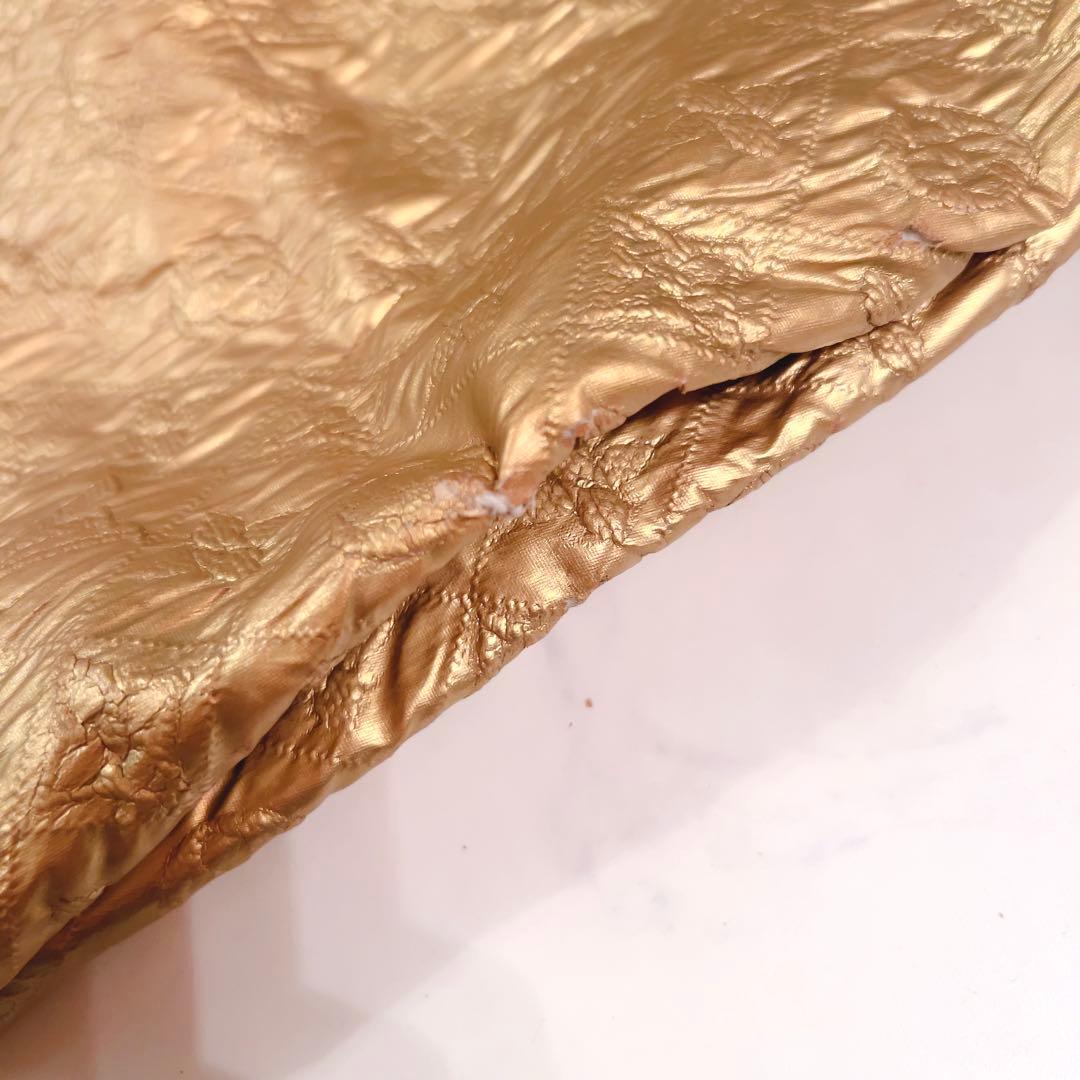 希少 LOUIS VUITTON ルイヴィトンライムライト クラッチPM