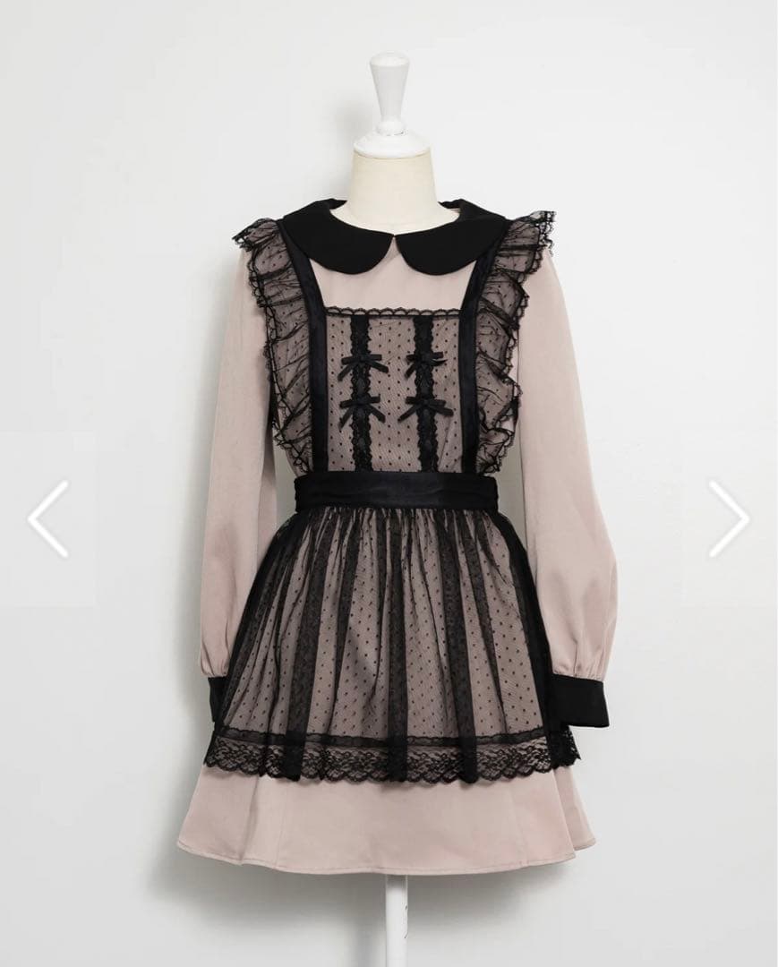 【最終値下げ】pium チュールエプロン付き丸襟ワンピース