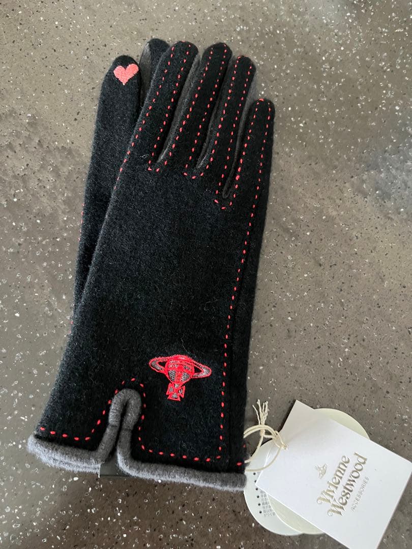 新品　Vivienne Westwood ブラック　手袋 21-22cm