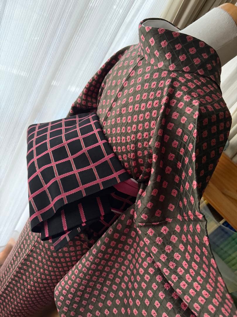 よし 正絹 小紋 着物 チョコブラウン×ピンク 総絞り 単品