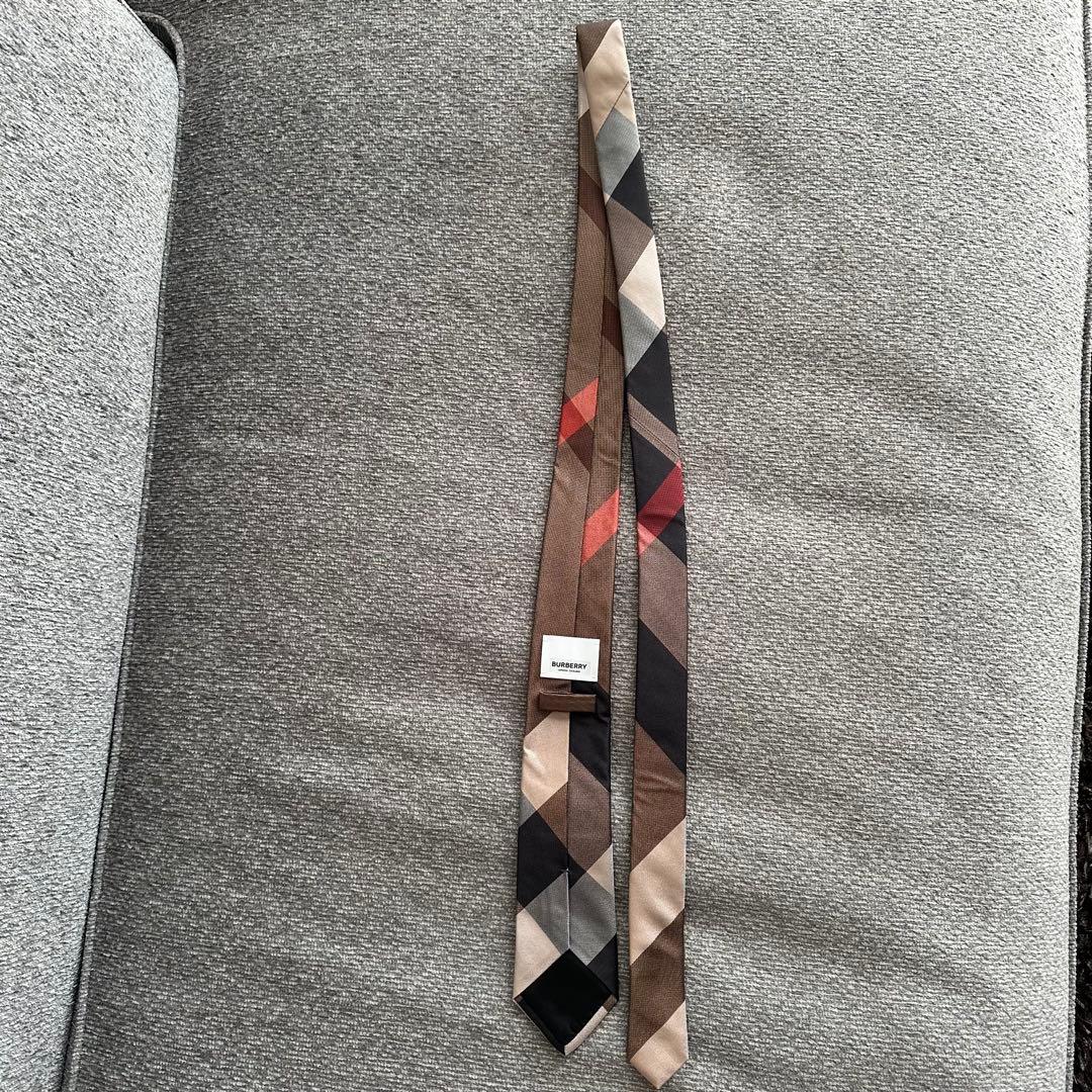 未使用【Burberry】　ネクタイ　ブラウン　バーバリーチェック