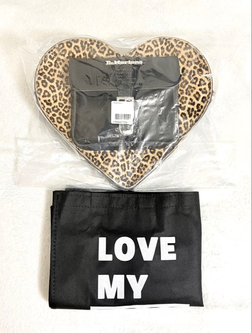 Dr.Martens ハート ショルダーバッグ リュック ドクターマーチン