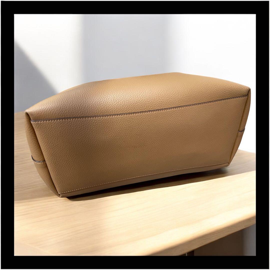 美品♪COACH ブラウン ラージトートバッグ　A4書類サイズ可　通勤バッグ