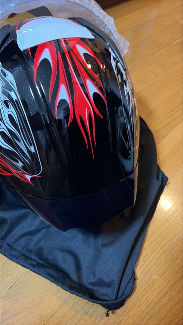 フルフェイスヘルメット 赤黒 フレイムデザイン