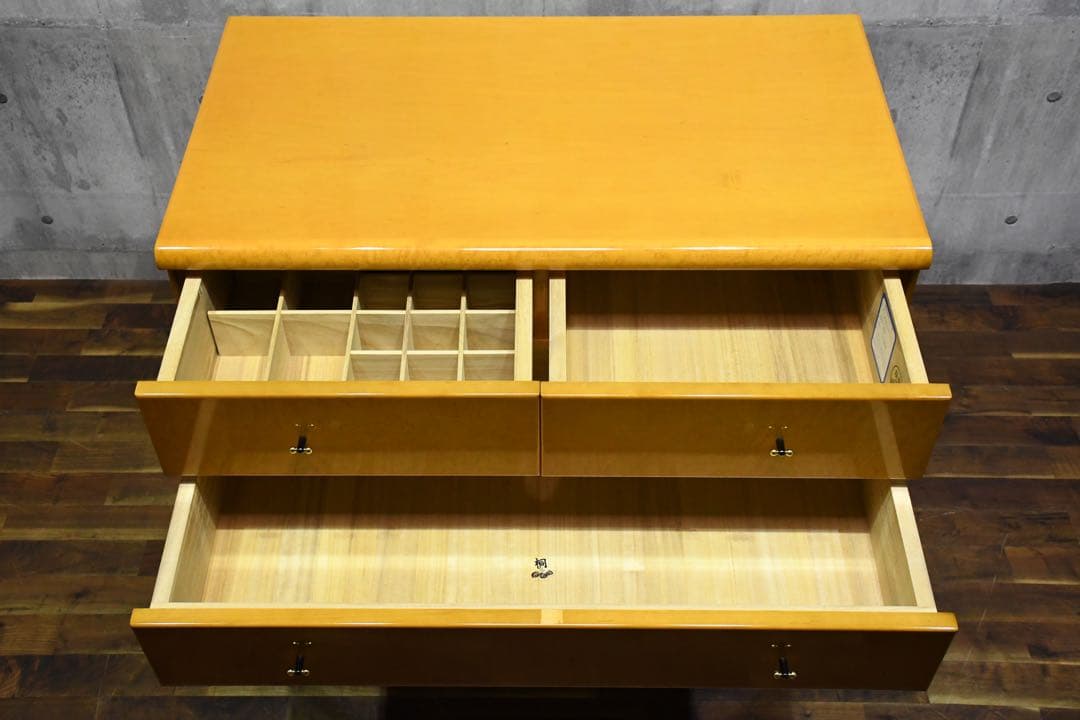 DEK41 府中家具 バーズアイメープル 5段チェスト 最高級 鳥目杢 桐タンス