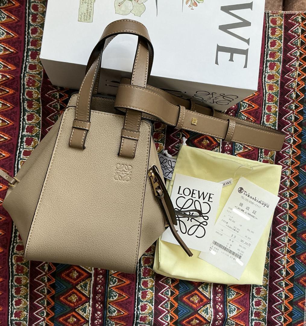 LO★EWE ベージュ ショルダーバッグ