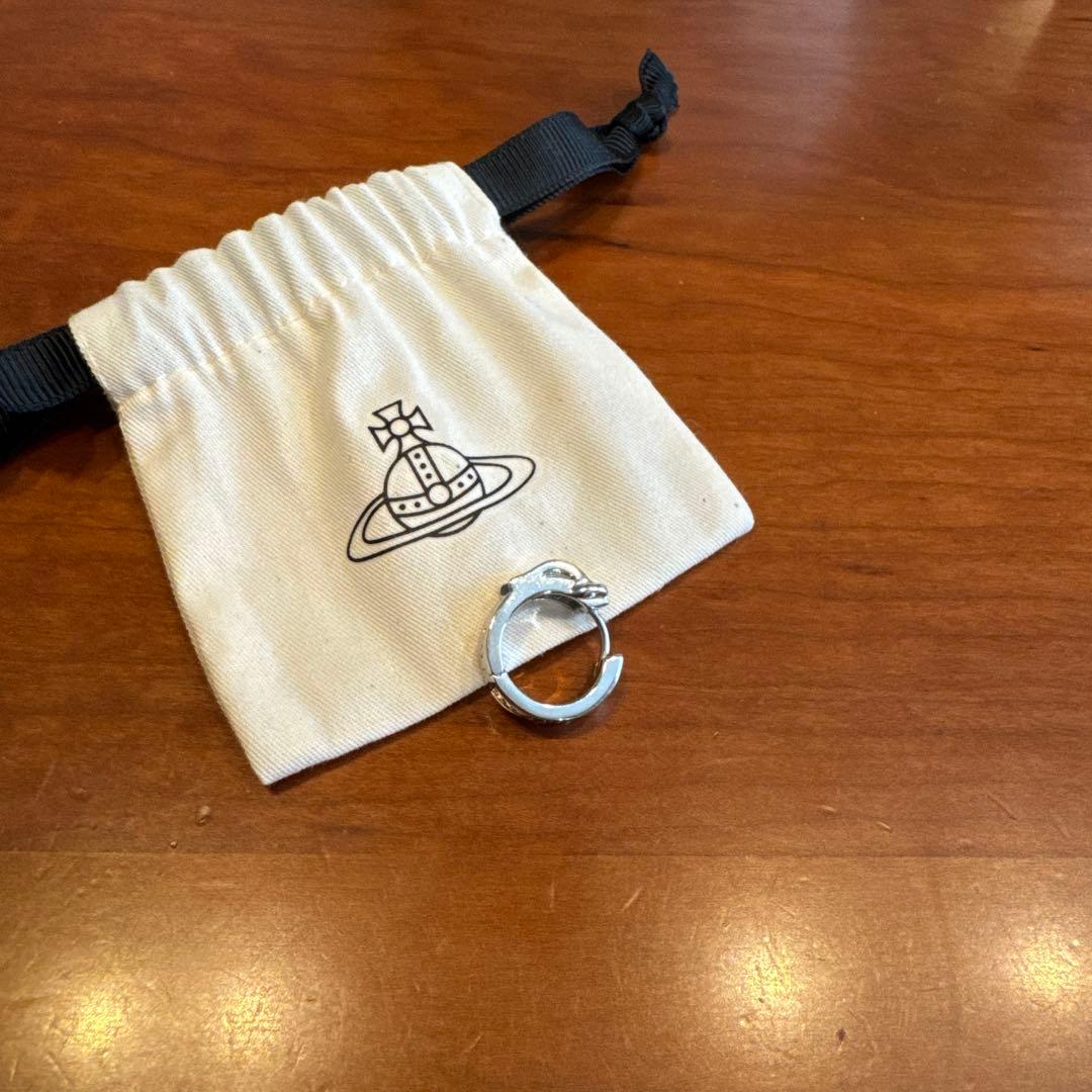 ヴィヴィアンウエストウッド BOBBY ピアス 真鍮 専用ポーチ付き