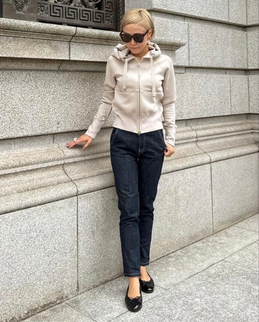 JENNE 日本製美ラインパーカー UVカット　ジェンヌ