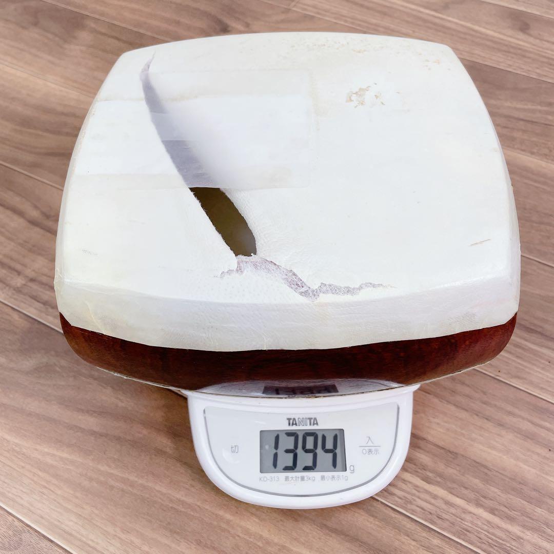 津軽三味線 高級 金ホゾ 二枚溝 鼈甲 太棹 綾杉彫 トチ 紅木