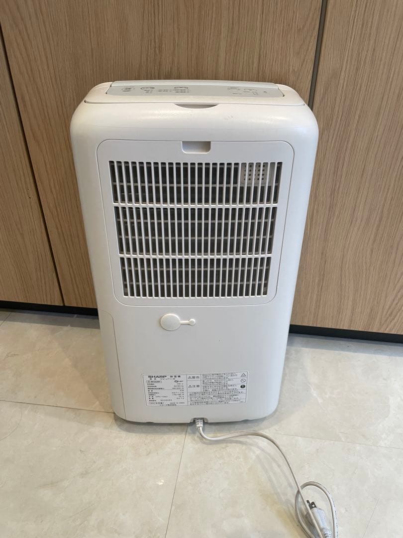 SHARP 除湿機 CV-J71-W