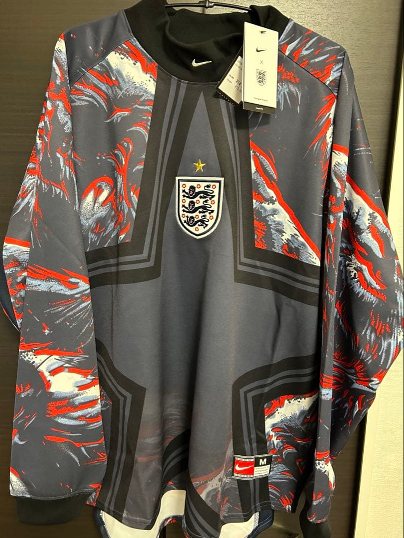 即完売品！イングランドオーセンティックゴールキーパージャージー USMサイズ