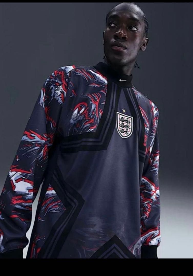 即完売品！イングランドオーセンティックゴールキーパージャージー USMサイズ