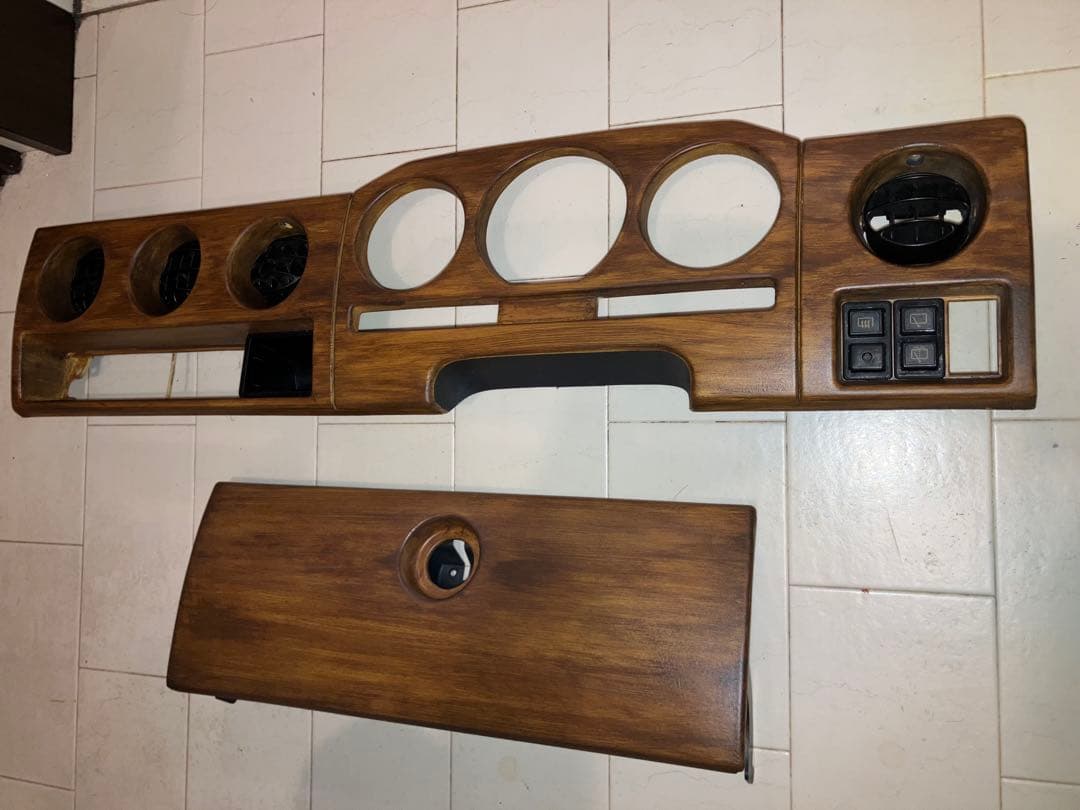 ジムニーJA22純正メーターパネル　グローブボックス蓋　ウッド調　塗装品