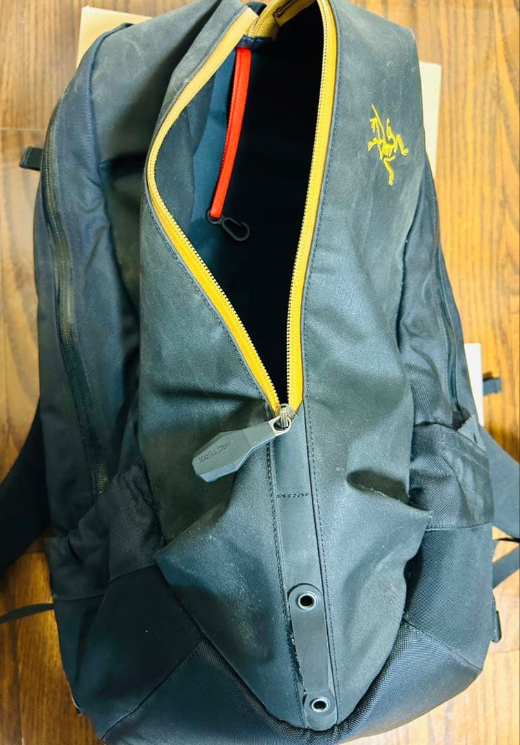 【年始ゲリラセール中】Arc'teryx Arrow22 black