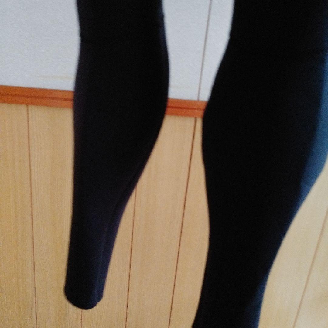 ROXY ロキシーフルスーツ ブラック/カラフルな花柄 M