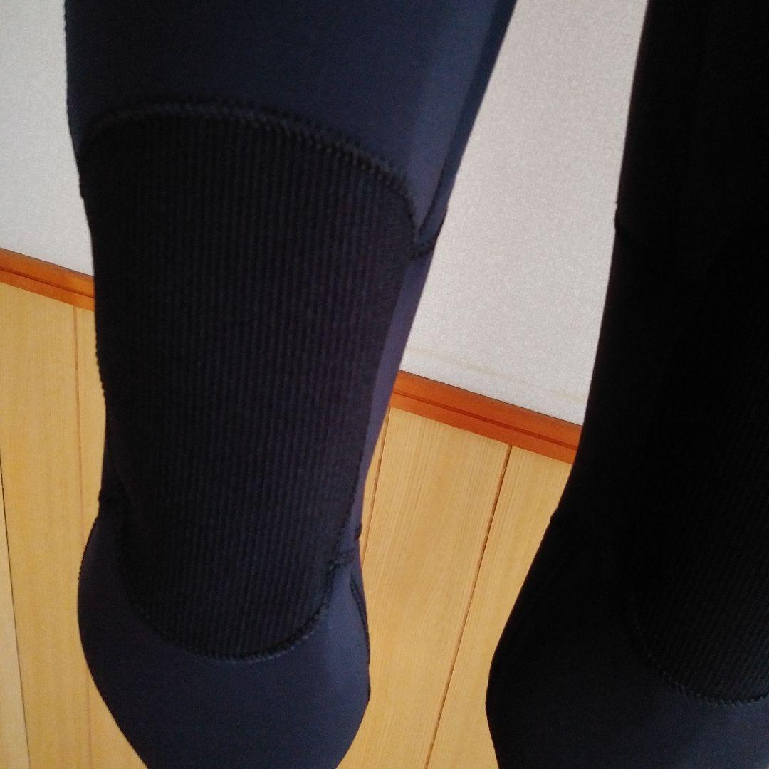 ROXY ロキシーフルスーツ ブラック/カラフルな花柄 M