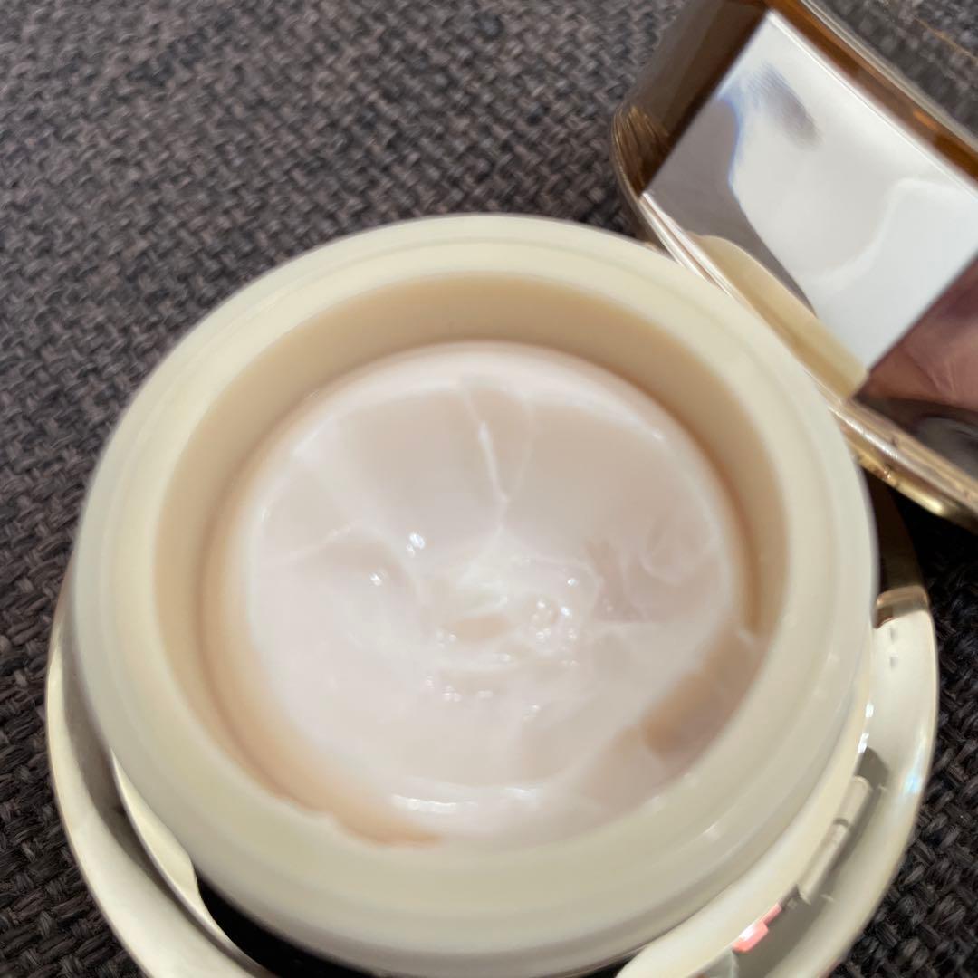 クレドポーボーテ　クレームイユーs ＋サンプルセット