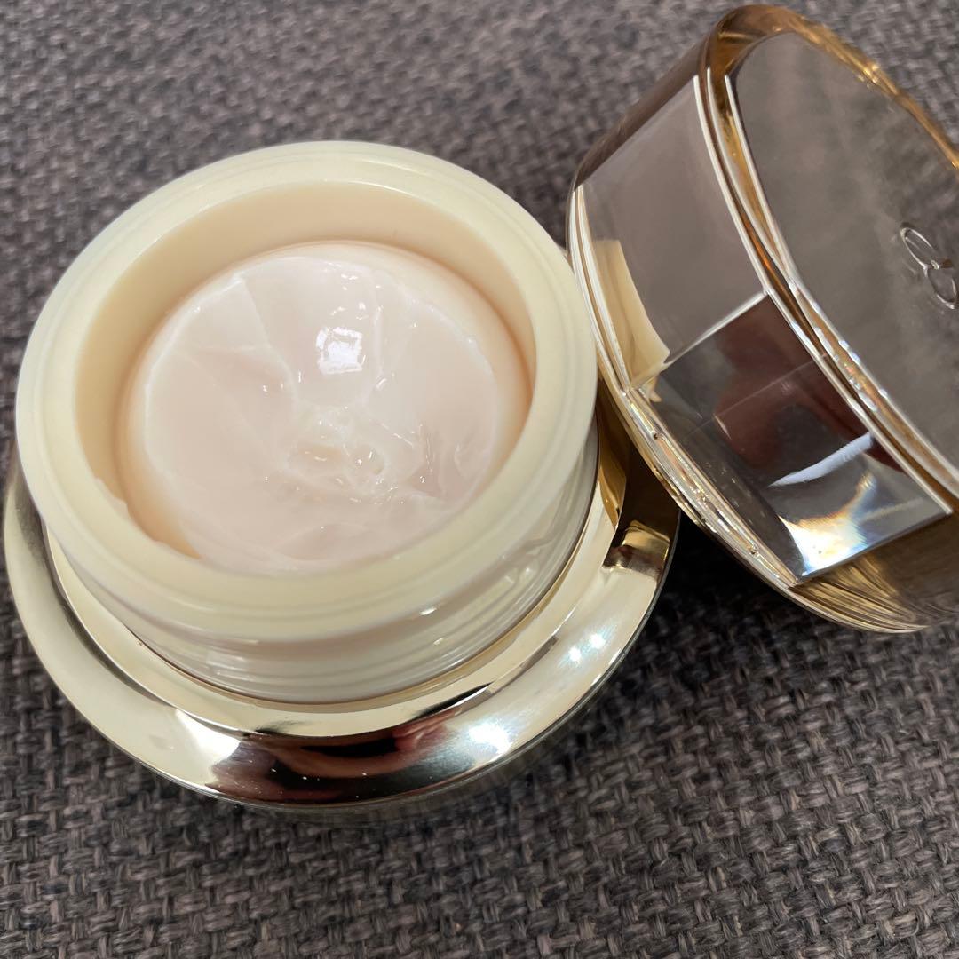 クレドポーボーテ　クレームイユーs ＋サンプルセット