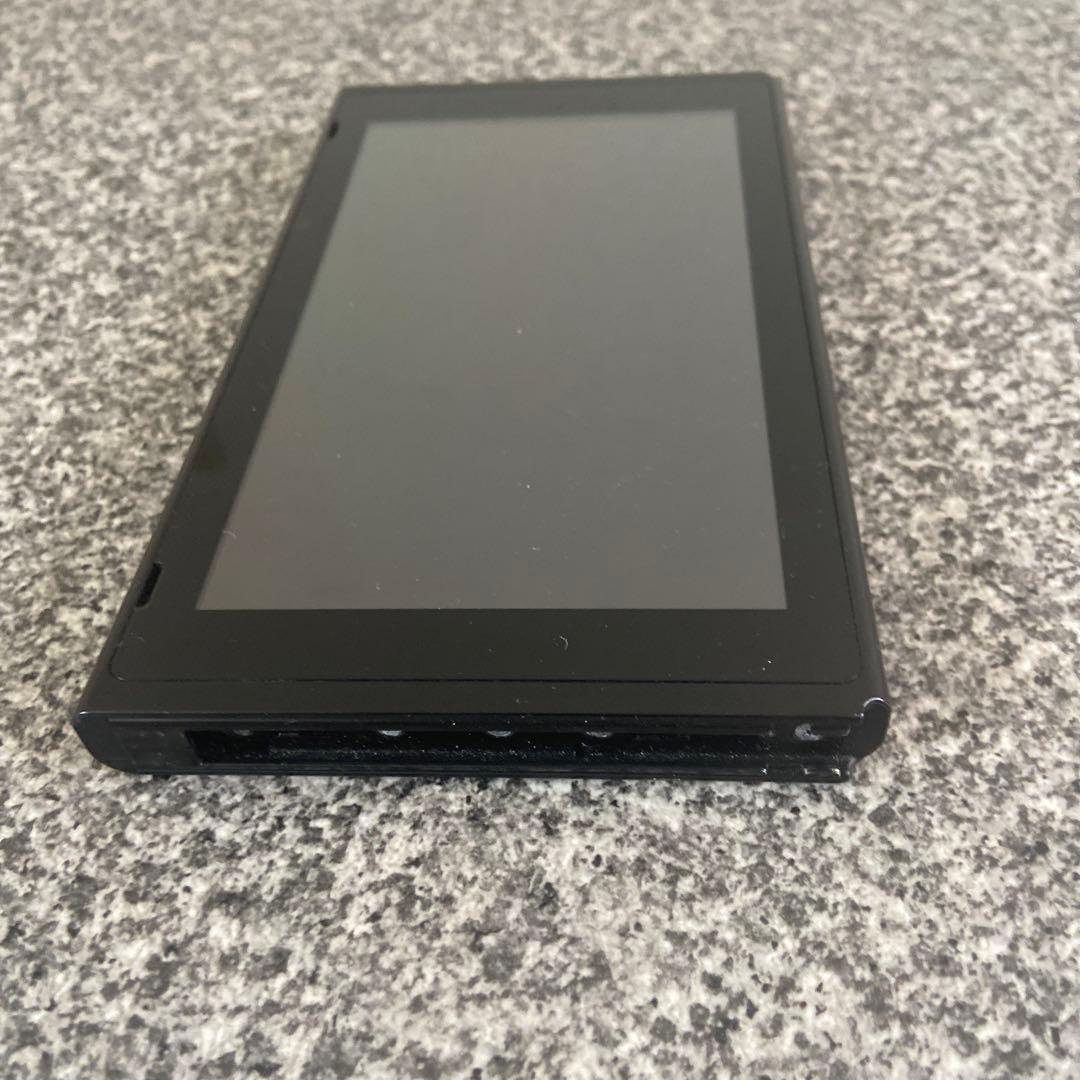 ニンテンドースイッチ本体　★電源はは入りますがジャンク品