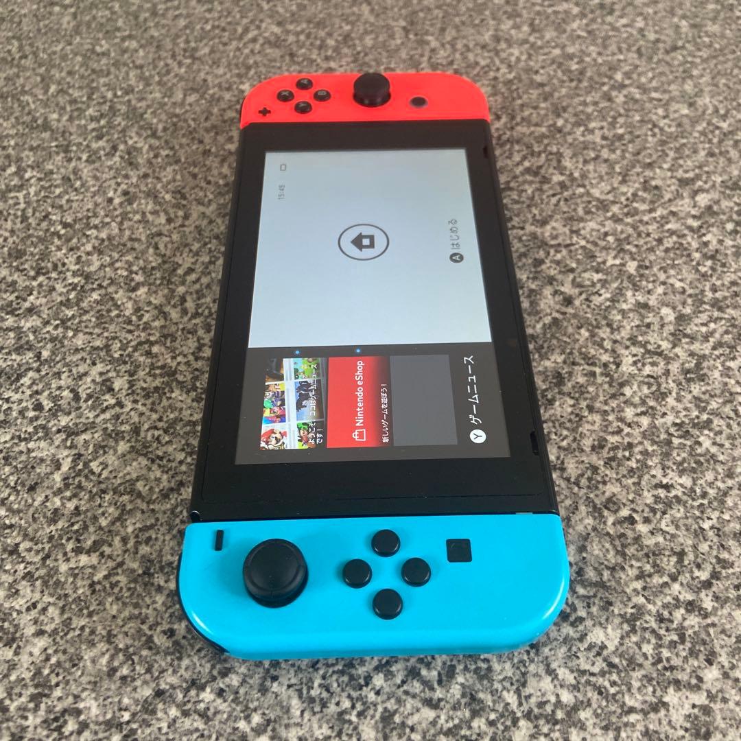 ニンテンドースイッチ本体　★電源はは入りますがジャンク品