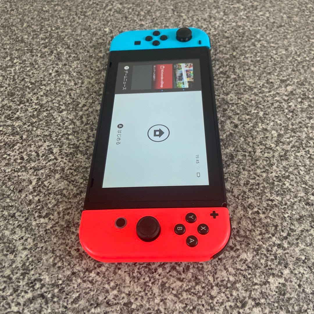 ニンテンドースイッチ本体　★電源はは入りますがジャンク品