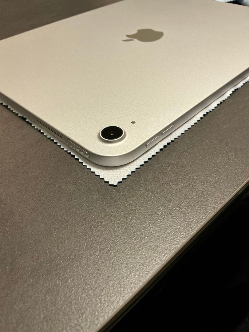 【おまけ付き】iPad 第11世代 A16 シルバー 128GB