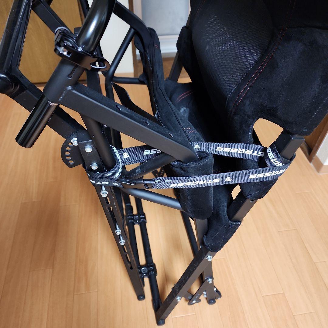 STRASSEレーシングコックピットAVANTI