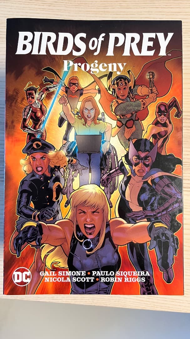 洋書 Birds of Prey (Gail Simone run) complete