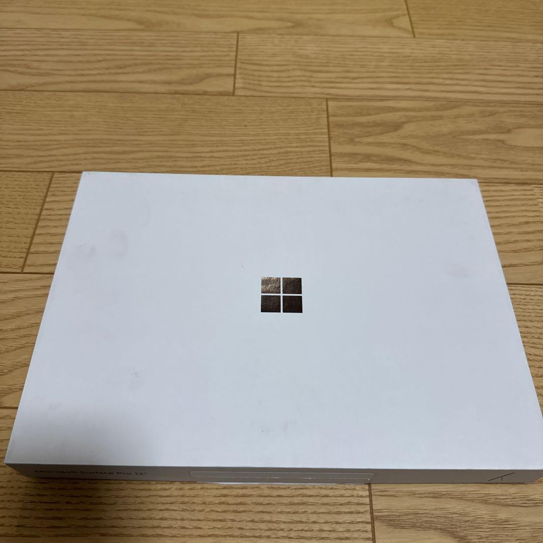 ★ほぼ新品・即発送★Microsoft最新SurfacePro12 （美品）