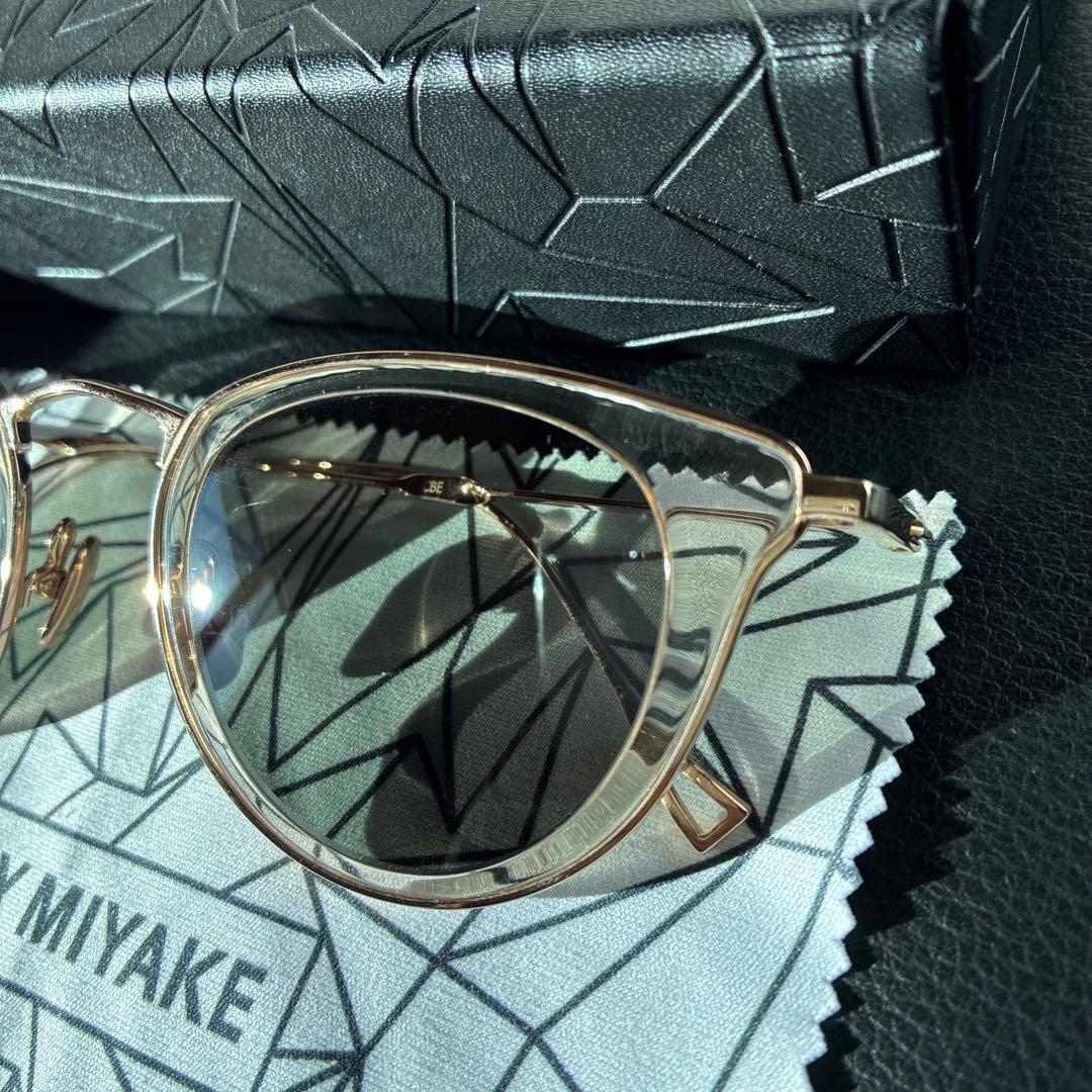 K*i様 金子眼鏡　ISSEY MIYAKE