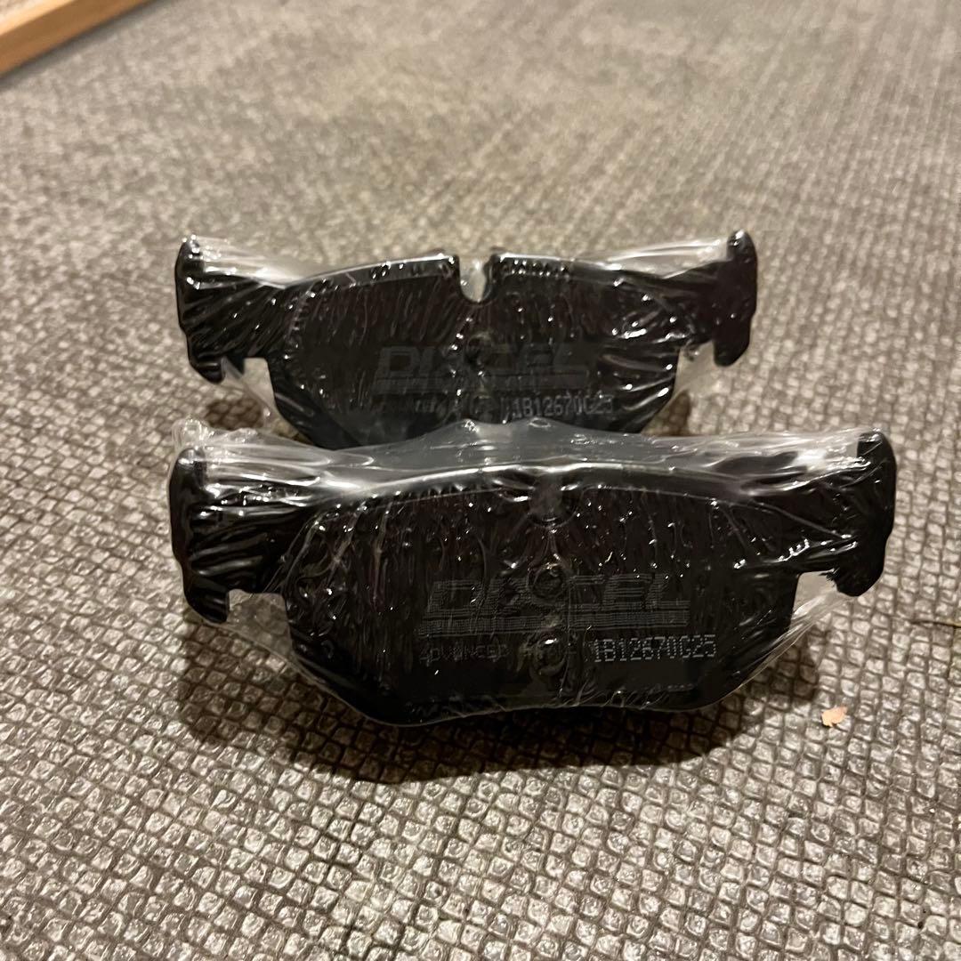 新品　 E90系　リアブレーキパッド・ロータセット